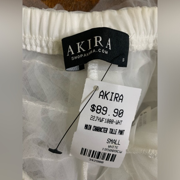 AKIRA Size Small White Virgo Layering Top & Main Character Tulle 2pc Set - Picture 14 of 15
